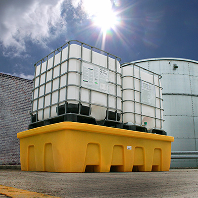 Double IBC Polyethylene Spill Pallet with grating